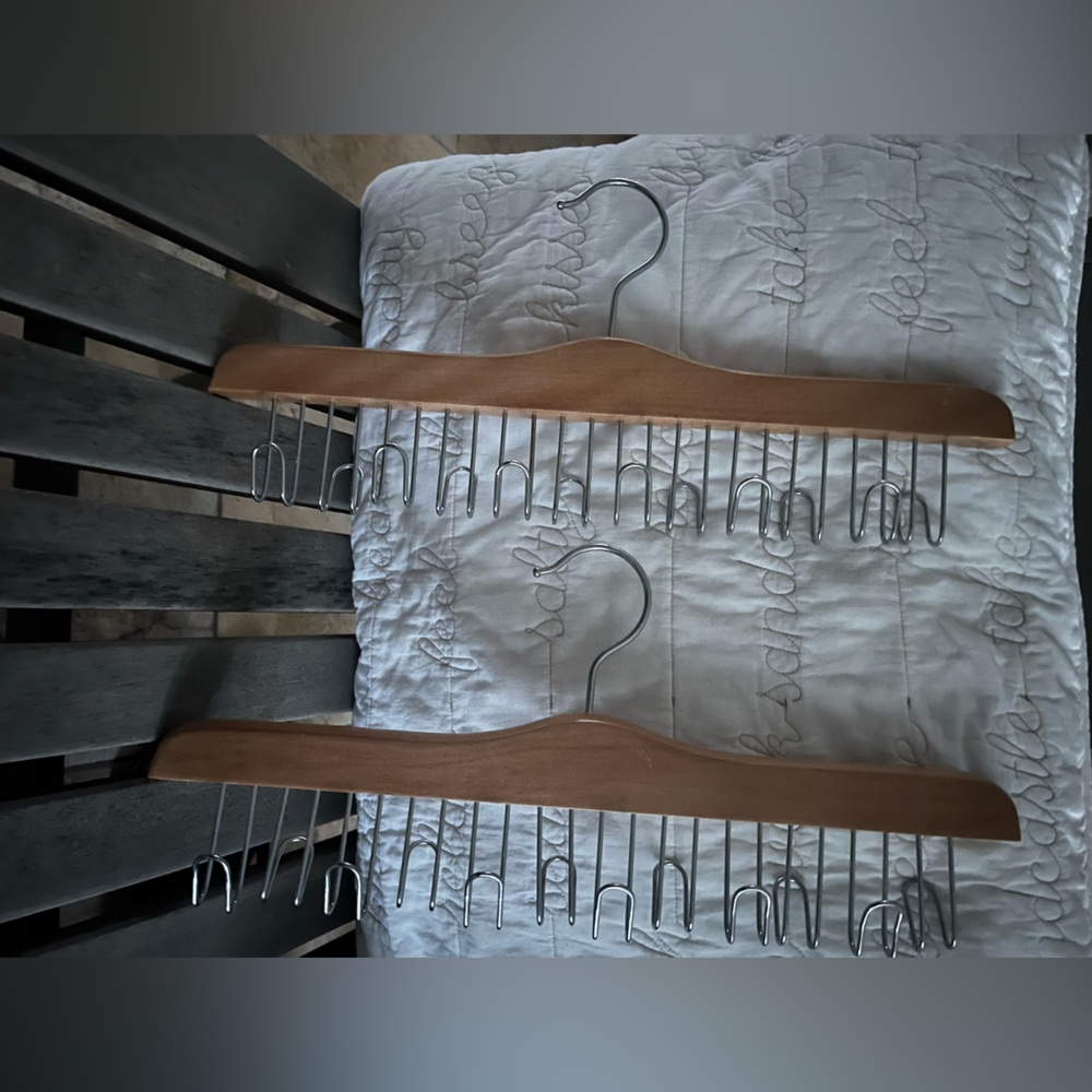 Wooden Tie Hangers with Metal Hooks